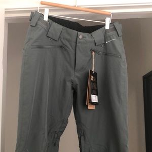 2021 Flylow Daisy Insulated pant NWT- Arame